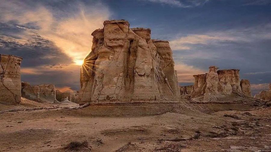 غروب دره ستارگان قشم