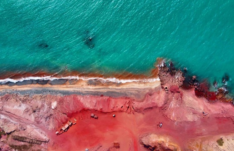 نقشه جزیره هرمز (نقشه هوایی + لوکیشن ها)