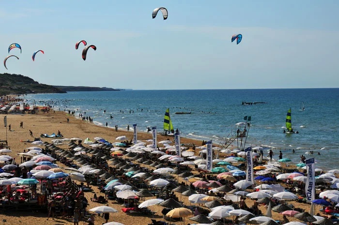 ساحل سولار بیچ