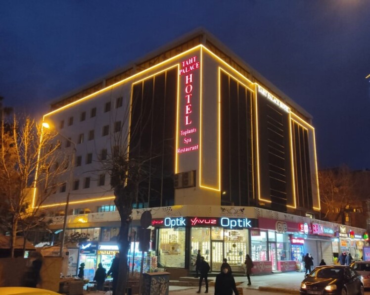 معرفی هتل تحت پالاس وان ترکیه - Taht Palace Hotel