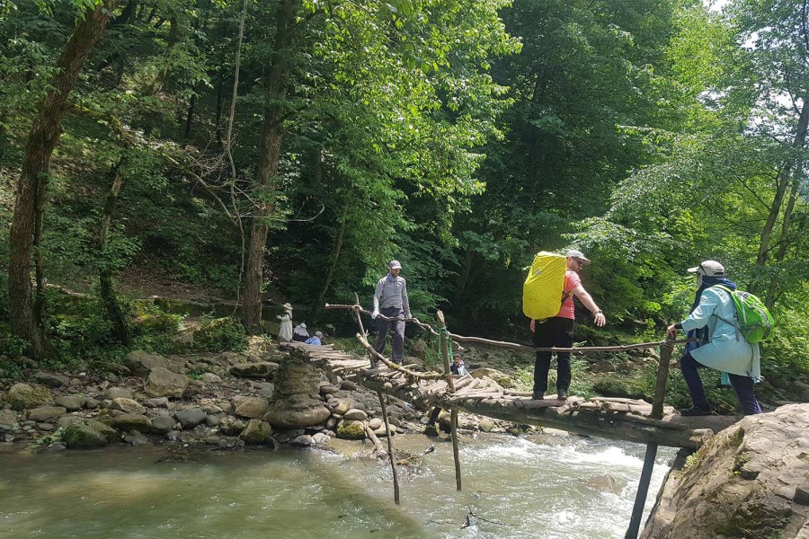 بهترین زمان سفر به آبشار ترز