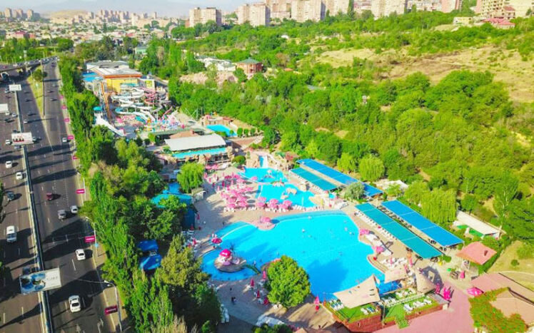 تور ارمنستان از تهران هتل armenian village