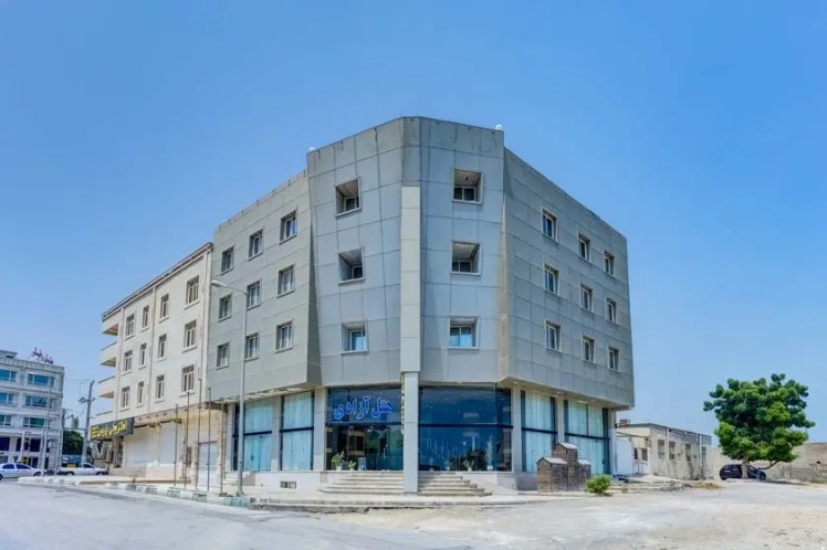 تور قشم هتل آزادی