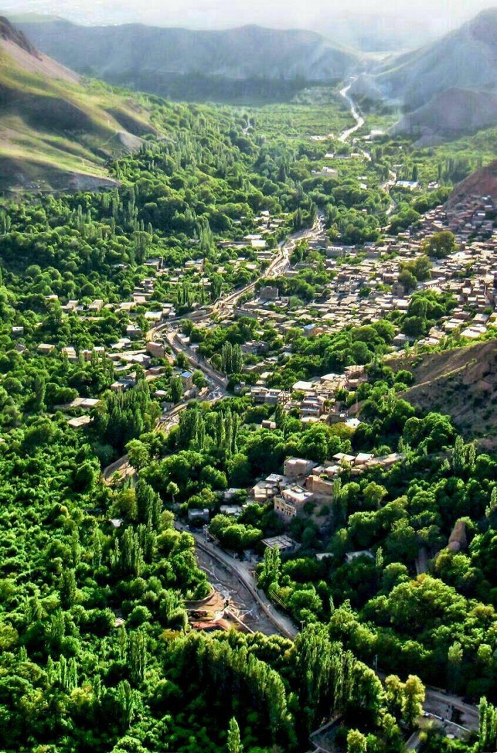 روستای رویین کجاست؟ معرفی دهکده نساجی رویین 